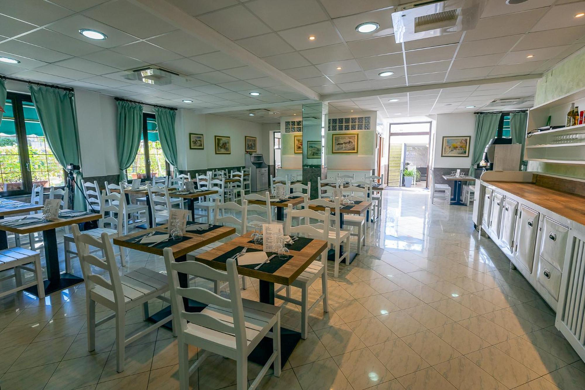 Marina B&B Adults Only Σέστρι Λεβάντε Εξωτερικό φωτογραφία